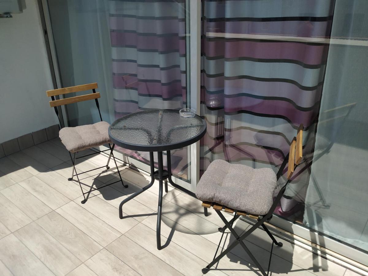 Apartmani Zlatko Pula Exterior foto